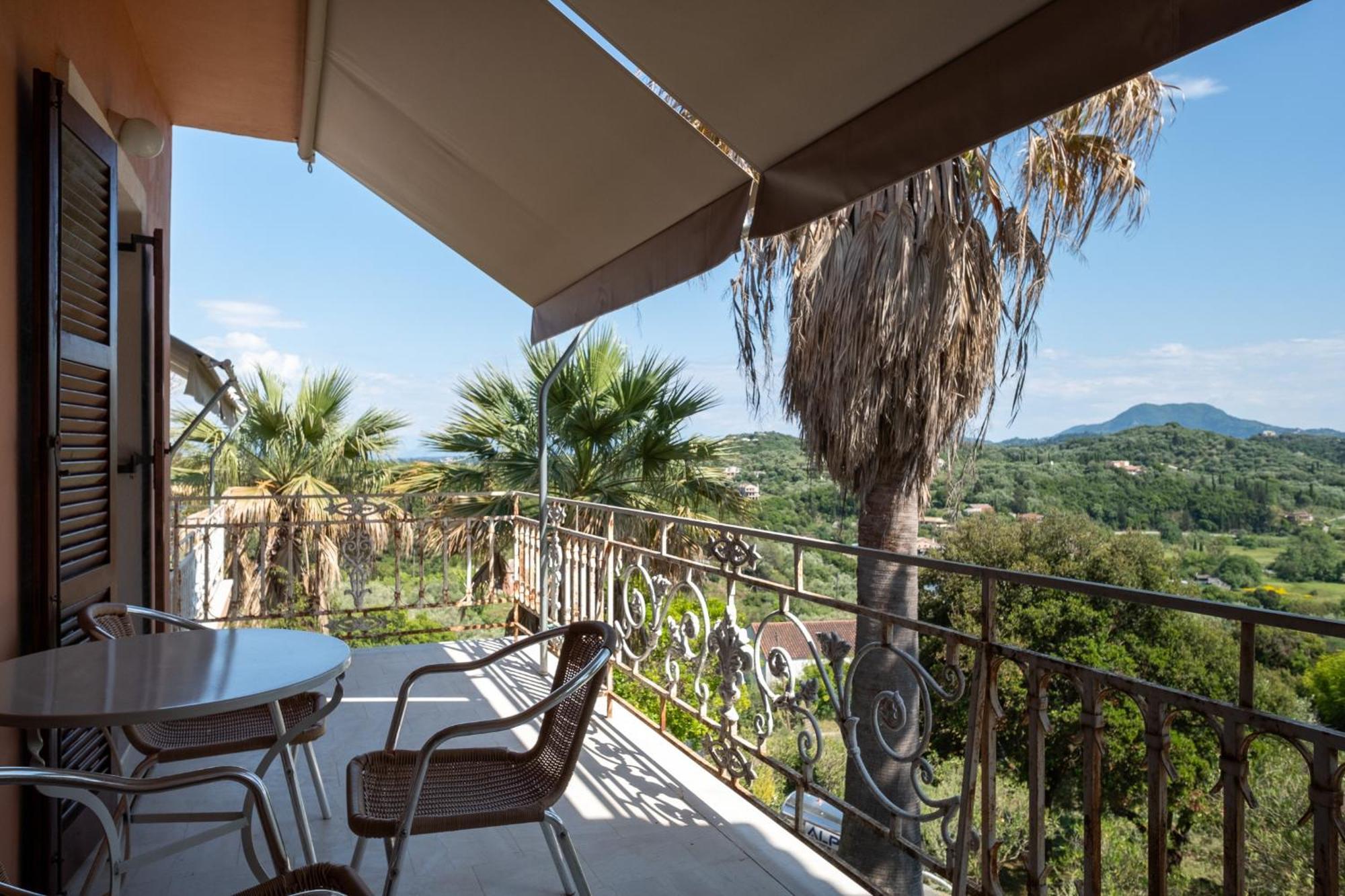 Апартаменты Kokkini Peach House Kokkinion Экстерьер фото