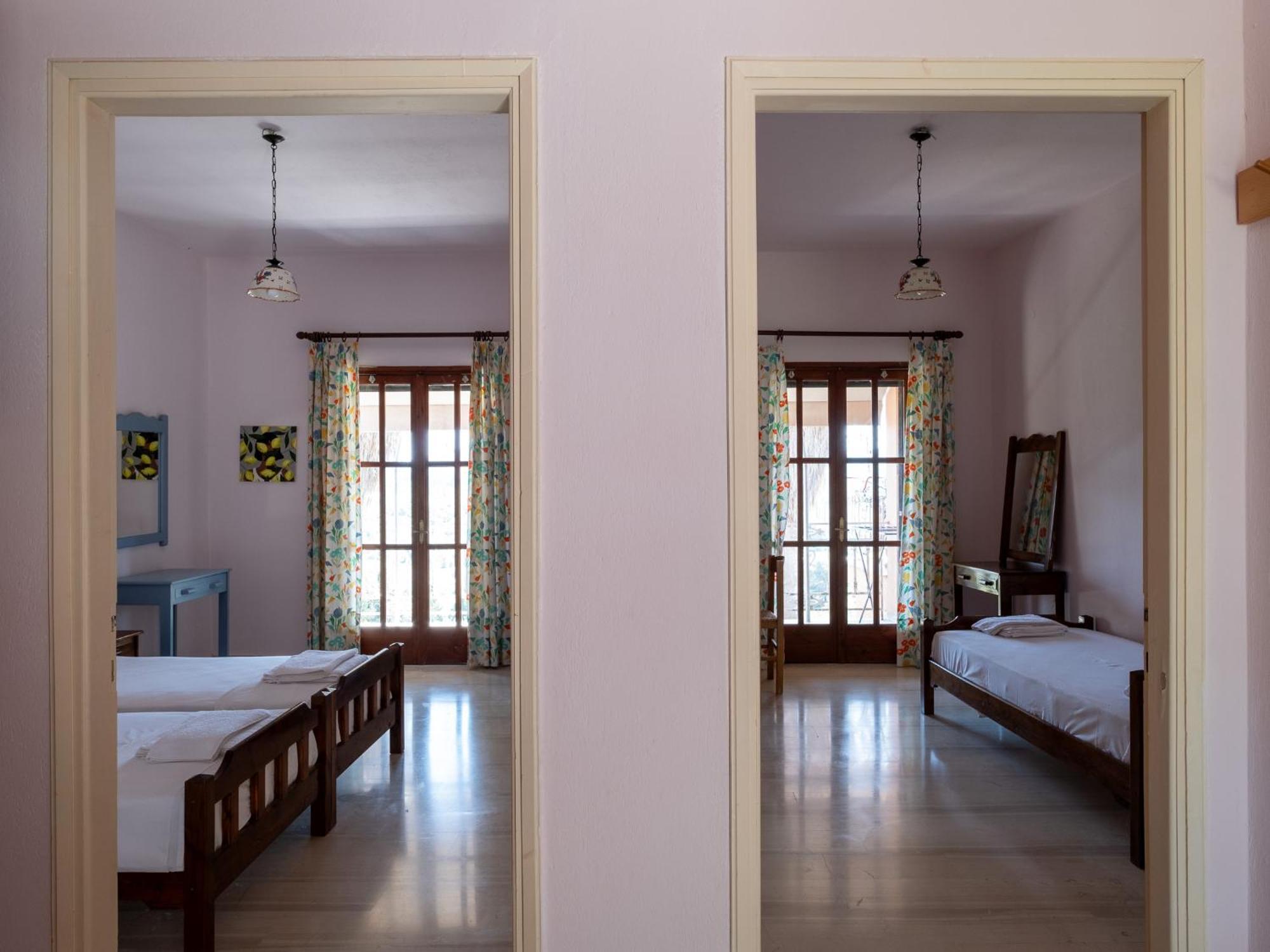 Апартаменты Kokkini Peach House Kokkinion Экстерьер фото